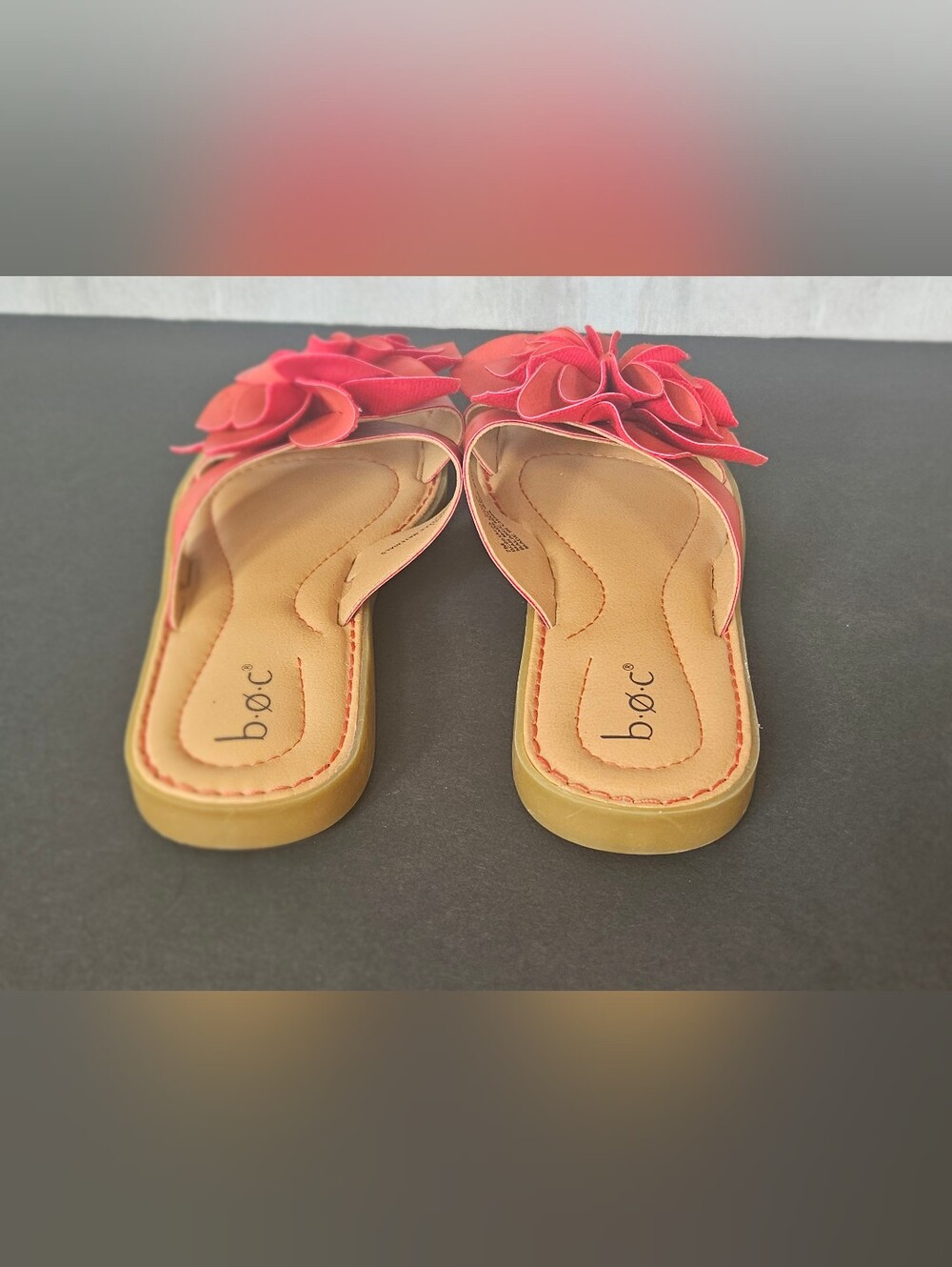 ​b.o.c. Born Concept Women's Red Floral Slide Sandals Size 7 M Faux Leather - Picture 9 of 16